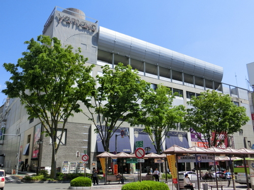 山交百貨店