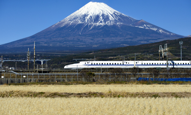 モバイルルーターは新幹線や電車の中で使える